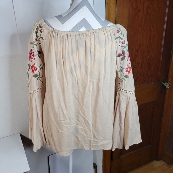 Scrap Work Womans Peasant Blouse embroidered sleeves Size S USA Made - Picture 4 of 7